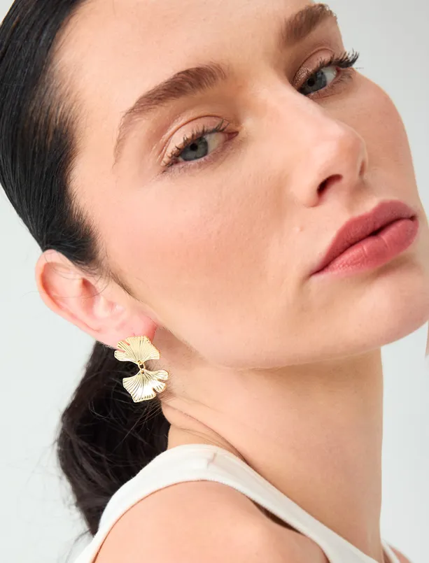 Women  Leaf-Shaped Dangle Earrings
